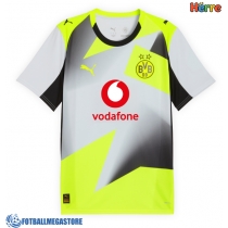 Fotballdrakt Herre Borussia Dortmund Nico Schlotterbeck #4 Bortedrakt 2025-26 Kortermet